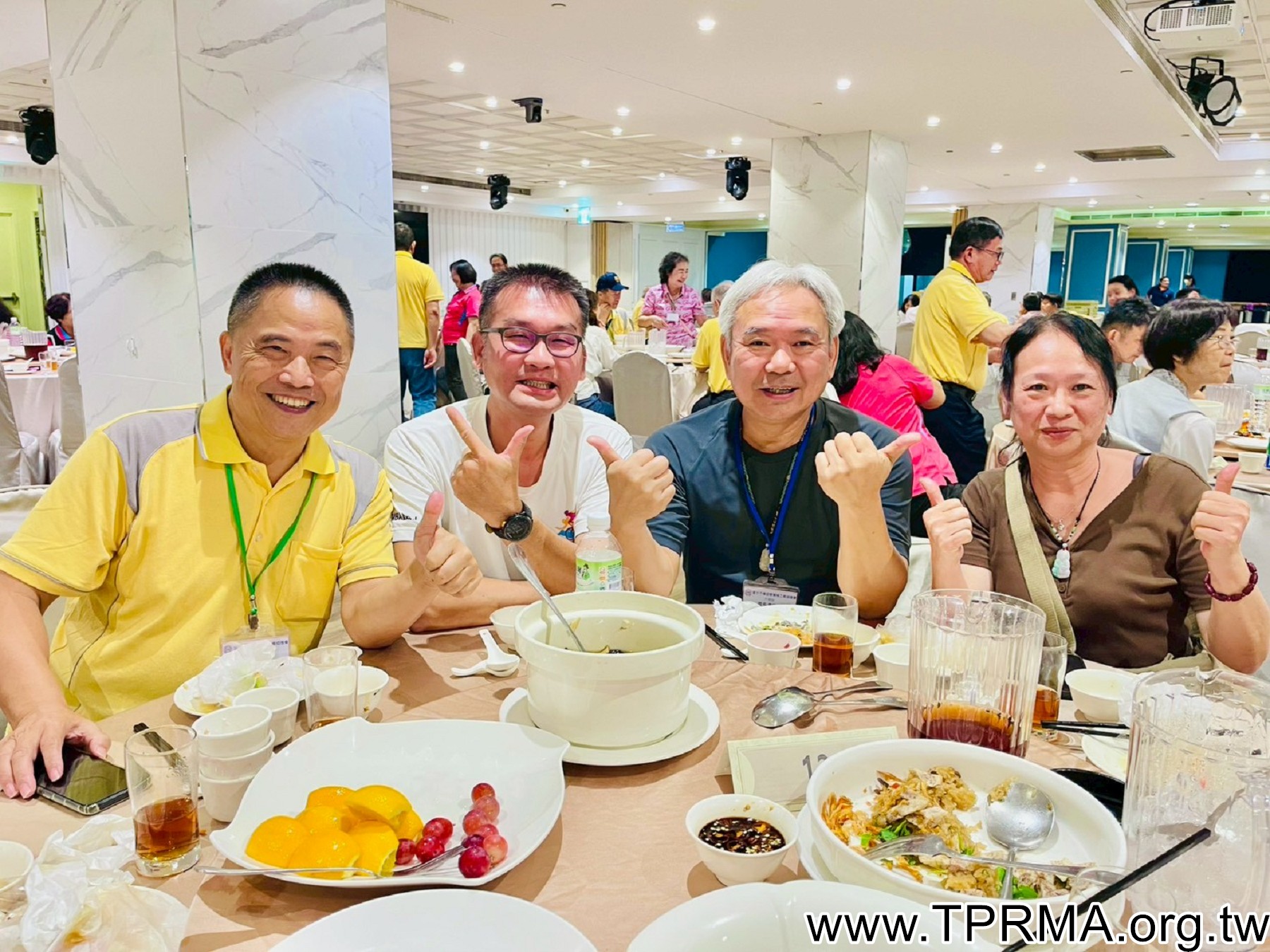 LINE ALBUM 20251108 251117 282