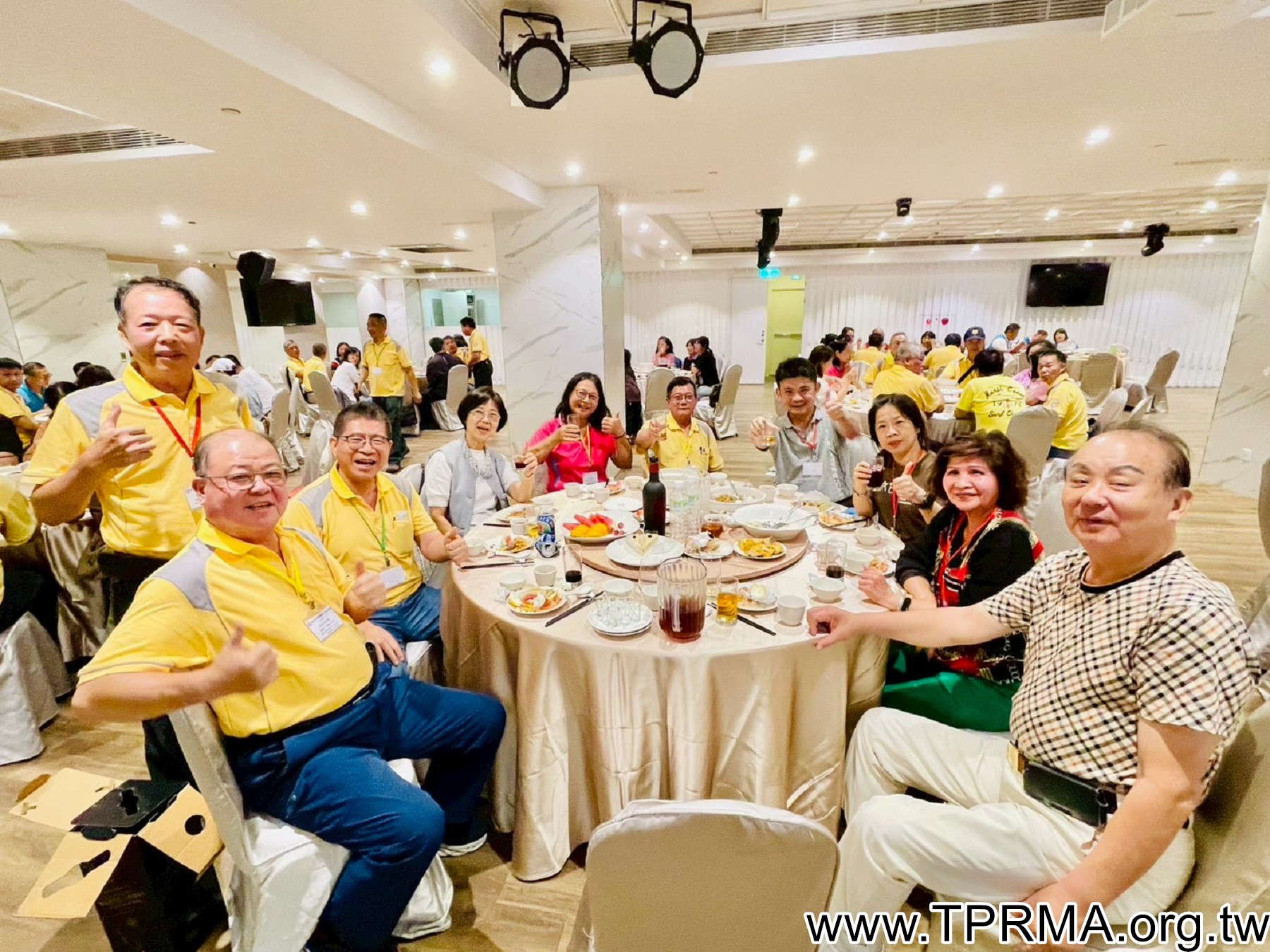 LINE ALBUM 20251108 251117 284